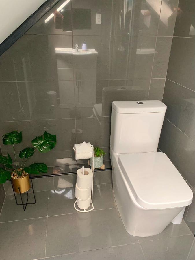 Cosy 3 Bed Apartment Near Birmingham Airport & Nec Perfect For Groups & Contractors! Buitenkant foto