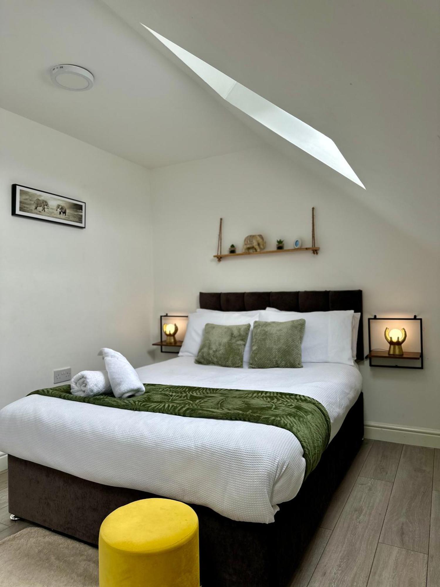 Cosy 3 Bed Apartment Near Birmingham Airport & Nec Perfect For Groups & Contractors! Buitenkant foto